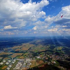 Flugwegposition um 13:28:22: Aufgenommen in der Nähe von Gemeinde Unterpremstätten, Österreich in 778 Meter
